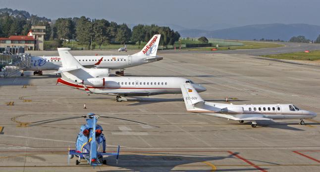 El tráfico de pasajeros en los aeropuertos de la red de Aena cae un 72,4% por las restricciones a la movilidad derivadas de la COVID-19