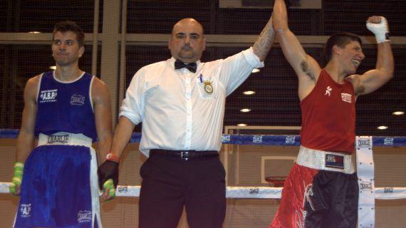 Javier Fernández, campeón gallego de promesas de 64 kg