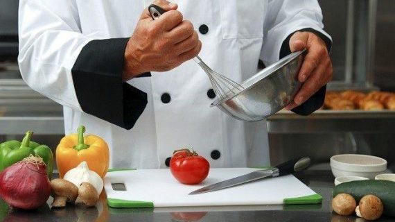 ¿Qué hay que estudiar para ser cocinero profesional?