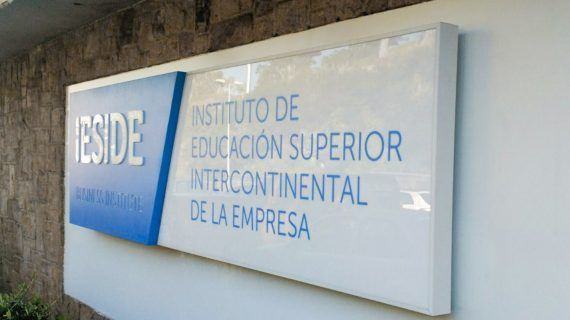 IESIDE presenta a masterclass «Experiencia cliente e omnicalidade» no Campus de Vigo