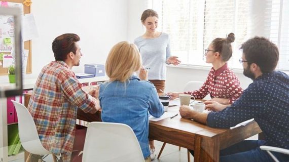 Másters para ejercer de psicólogo y abogado