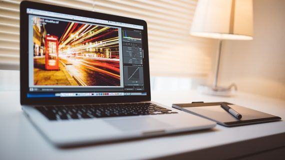 Como ahorrar dinero reparando la placa base de un Macbook pro