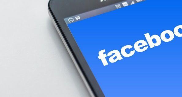 Hackear una cuenta de Facebook, cada vez más fácil con Hackearbook