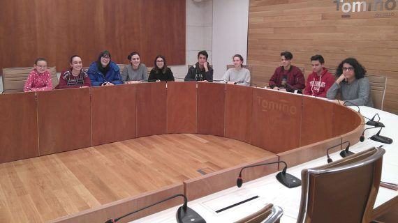 Sofía Areal presidiu o consello da infancia e da adolescencia, que se chamará voces novas de Tomiño