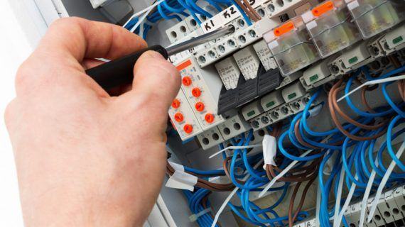 Praza oficial electricista no concello de Bueu: Lugar, data e hora realización proba teórica