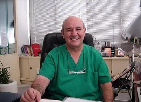 El dermatólogo José Luis Pozo imparte una conferencia en Baiona sobre el cuidado de la piel