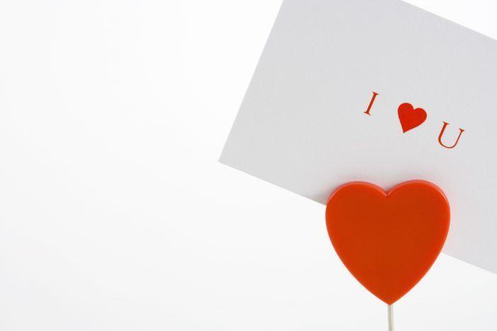 Le envió 65000 mensajes de texto a su novio por amor