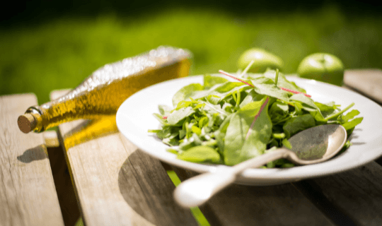 Por qué elegir el aceite de oliva suave para tus platos