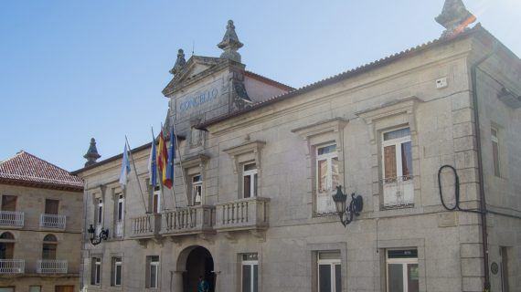 O Concello de Tui repartirá 81 composteiros individuais entre os veciños que o soliciten