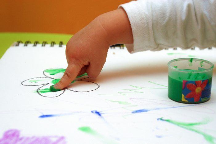 A Xunta abre o prazo de matrícula nas escolas infantís da rede autonómica da Galiña Azul e nas prazas concertadas para o vindeiro curso 2019/20