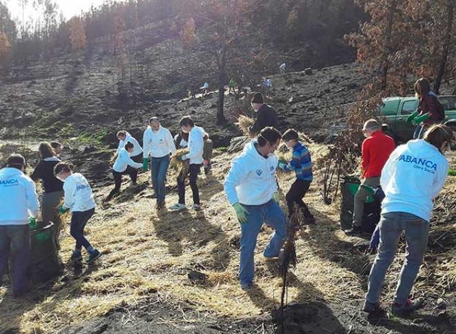 O Voluntariado de As Neves e A.C As Neves Group desminten aos Populares de As Neves
