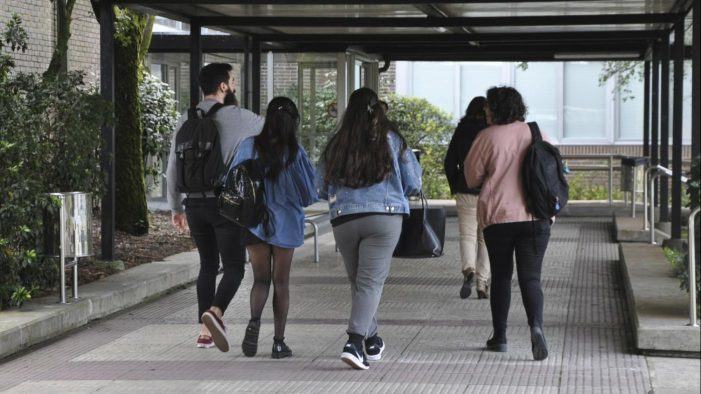 A Universidade convoca axudas para o alumnado en circunstancias especiais