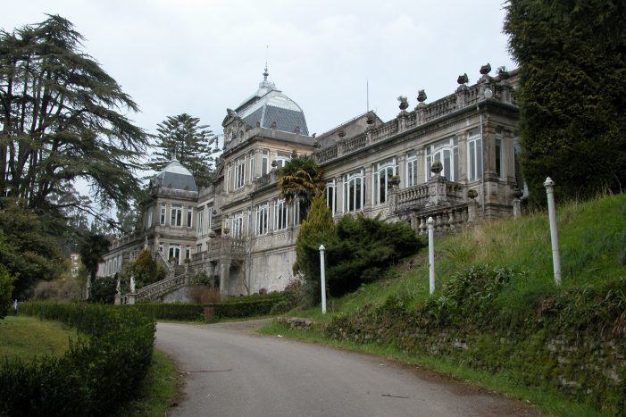 Areeiro aconsella acompañar as intervencións antimildio cun tratamento fronte ao oídio Areeiro aconsella acompañar as intervencións antimildio cun tratamento fronte ao oídio