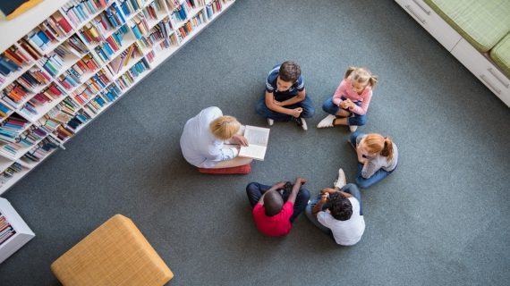 A Xunta lanza unha convocatoria extraordinaria de 300.000 euros para mellorar a oferta de bibliotecas e axencias de lectura