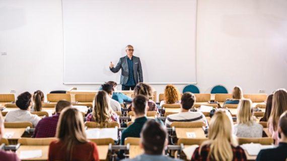 Arranca o proceso de acreditación dos campus universitarios baseado na especialización e no fomento da investigación