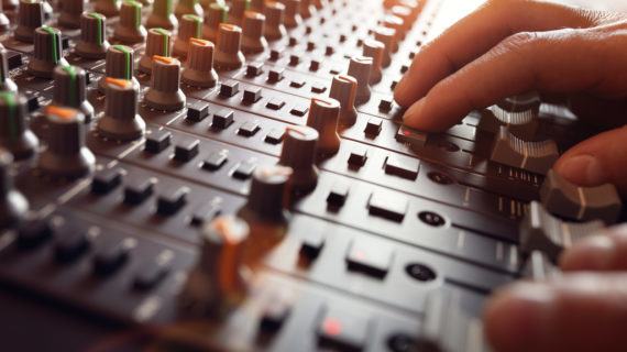 O DOG publica a convocatoria dunha nova liña de axudas á produción fonográfica para promover o talento musical galego