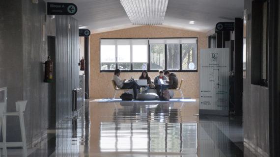 Creación e retoque fotográfico para diversificar a formación do profesorado