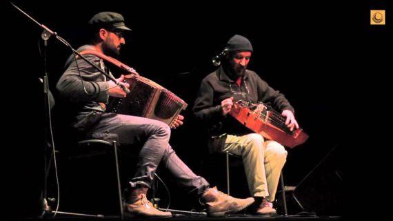 Continúa o ciclo de concertos de Carlos Quintá e a aula de acordeón diatónica da E – Trad inspirado en «Sonoro empeño»