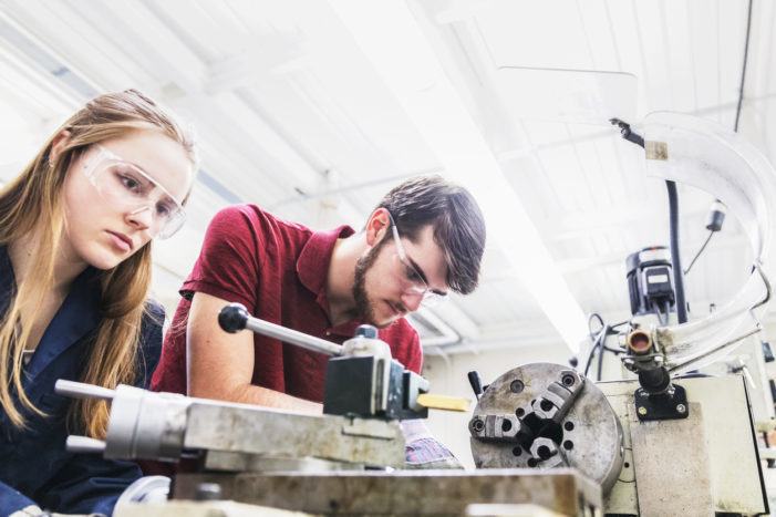 Abre o prazo de solicitudes do novo programa para a creación de centros de fabricación avanzada que mellorarán a competitividade das pemes