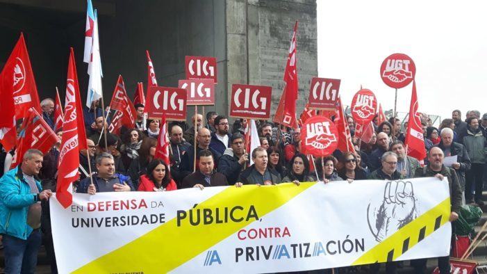 Concentracións simultáneas nos campus galegos para frear a creación da universidade privada