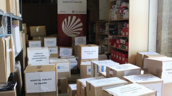 A Xunta distribúe polo Día do Libro 4000 obras entre pacientes, acompañantes e persoal dos 14 hospitais públicos