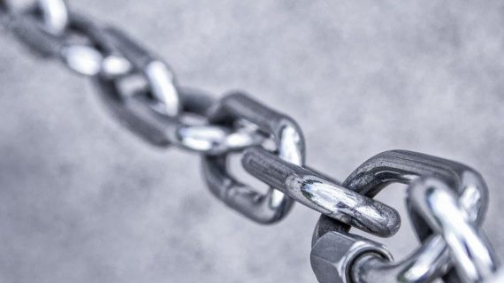 ¿Cómo elegir una empresa especializada en sistemas de elevación?