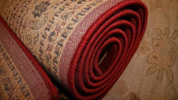 ¡Ojo! Así puedes tener una alfombra a la carta en tu casa sin moverte del sofá