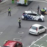 Graves tras una colisión entre una moto y una ambulancia en el cruce dos Chorons