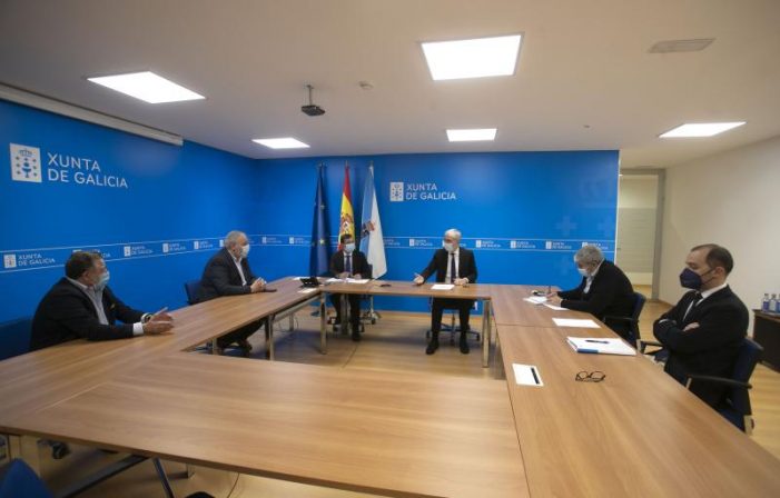 A Xunta aborda coa asociación eólica de Galicia e o clúster da madeira as oportunidades que achega a Lei de reactivación para estes sectores estratéxicos