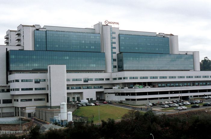 Un total de cinco empresas presentan ofertas para executar as obras da reforma da farmacia do Complexo Hospitalario Universitario de Santiago