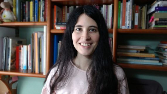 Ana Abad de Larriva, gañadora do ‘I Premio de Microteatro da Memoria’ da Deputación e a ESAD