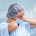 Denuncian los riesgos ergonómicos que sufren a diario las enfermeras y enfermeros