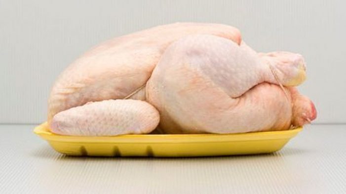 ¿La carne de pollo está hormonada?