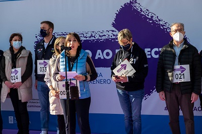 Cerca de 5.000 personas caminan en Galicia hacia el respeto en la IX Andaina contra la Violencia de Género