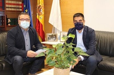 El delegado territorial de la Xunta en Ourense se reúne con el alcalde San Amaro