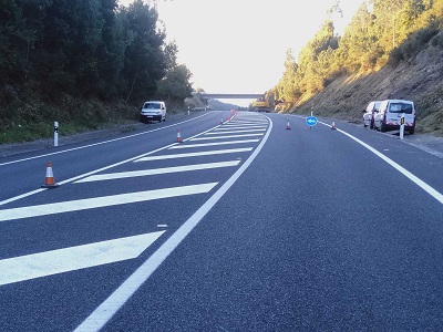La Xunta iniciará este lunes nuevos trabajos de limpieza en los márgenes de las carreteras autonómicas en las provincias de Lugo y de Ourense