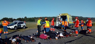 La Xunta participa en un simulacro de accidente aéreo en el aeropuerto de Peinador