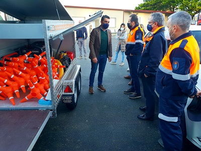 Luis López garantiza el “máximo apoyo” de la Xunta a Protección Civil de Meis tras anunciarle la concesión de un vehículo de emergencias