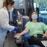 Ángeles Vázquez anima a la ciudadanía gallega a donar sangre como un gesto solidario y que salva vidas