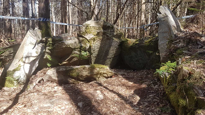 La Xunta inscribe en el registro BIC de Galicia el dolmen da Pedra Embarrada de Coristanco, lo que supone oficializar su protección patrimonial