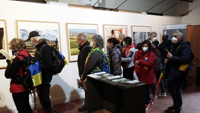La Xunta inaugura en Pistoia una muestra fotográfica alrededor de la hospitalidad en el Camino de Santiago