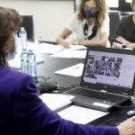 La Xunta promoverá la presencia de trabajadoras en el sector tecnológico, donde la mujer solo ocupa el 32% de los empleos