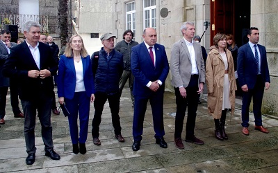 Alfonso Rueda asiste a la Fiesta de la Lamprea de Arbo, consolidada en sus 62 ediciones como un importante reclamo turístico para Galicia