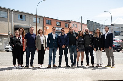 El director de Industrias Culturales de la Xunta visita el equipo de la serie ‘Hasta el cielo’ en su rodaje en A Coruña