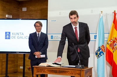 El conselleiro de Hacienda y Administración Pública preside la toma de posesión de Julián Cerviño cómo director de la Agencia para la Modernización Tecnológica de Galicia