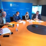 La Xunta y los cuatro Colegios de Médicos gallegos firman el acuerdo que posibilita la prescripción de recetas a los facultativos jubilados del Sergas