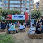 Fernández-Tapias valora la "originalidad" del Barbera Season en la apertura del festival en Baiona con un "concierto sorpresa en un hotel artístico"
