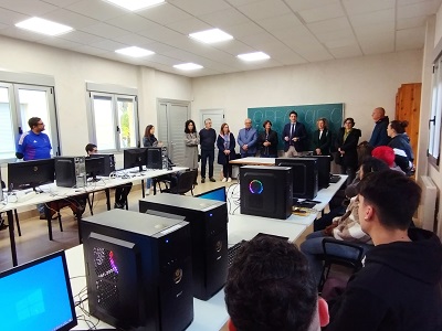 La Xunta pone en marcha el taller de empleo que continuará con la digitalización del archivo municipal de Monforte