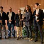 El delegado territorial de la Xunta en Ourense participa en el 'Certamen Amadeus Arte e Viño', organizado por la Adega Cooperativa Viña Costeira en el Pazo de Toubes, en Cenlle