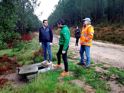 La Xunta moderniza la red de abastecimiento de agua de Pontecesoras con nuevas canalizaciones desde los manantiales de Grobas